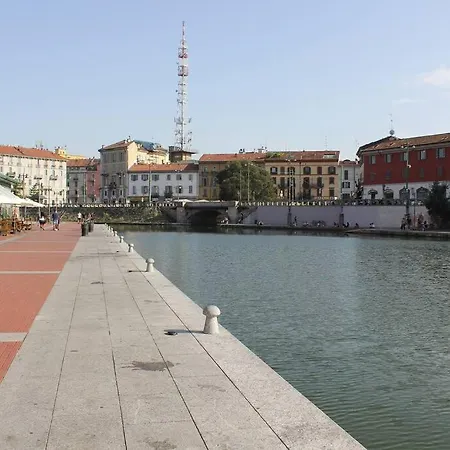 Casa Navigli Cozy In Darsena/navigli Μιλάνο