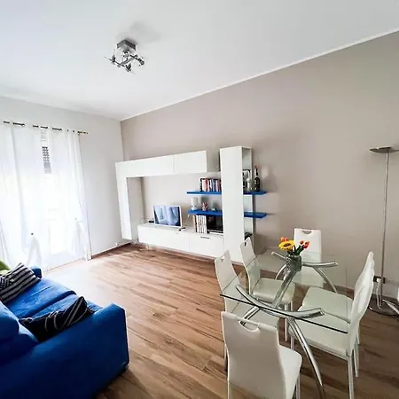 Casa Navigli Cozy In Darsena/navigli Διαμέρισμα Μιλάνο
